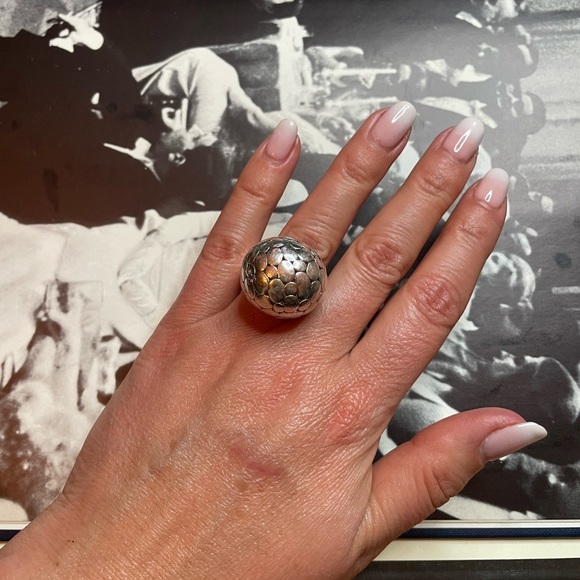 Unique Vintage Sterling Silver 925 Ring With Raised Textured Ball Size 7 - Picture 6 of 13